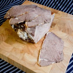 sliced roast beef